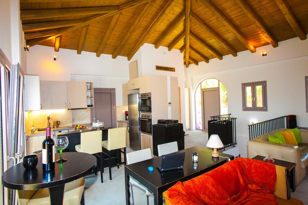 Lepeda'S Pearl Villa ลิคชูรี ภายนอก รูปภาพ